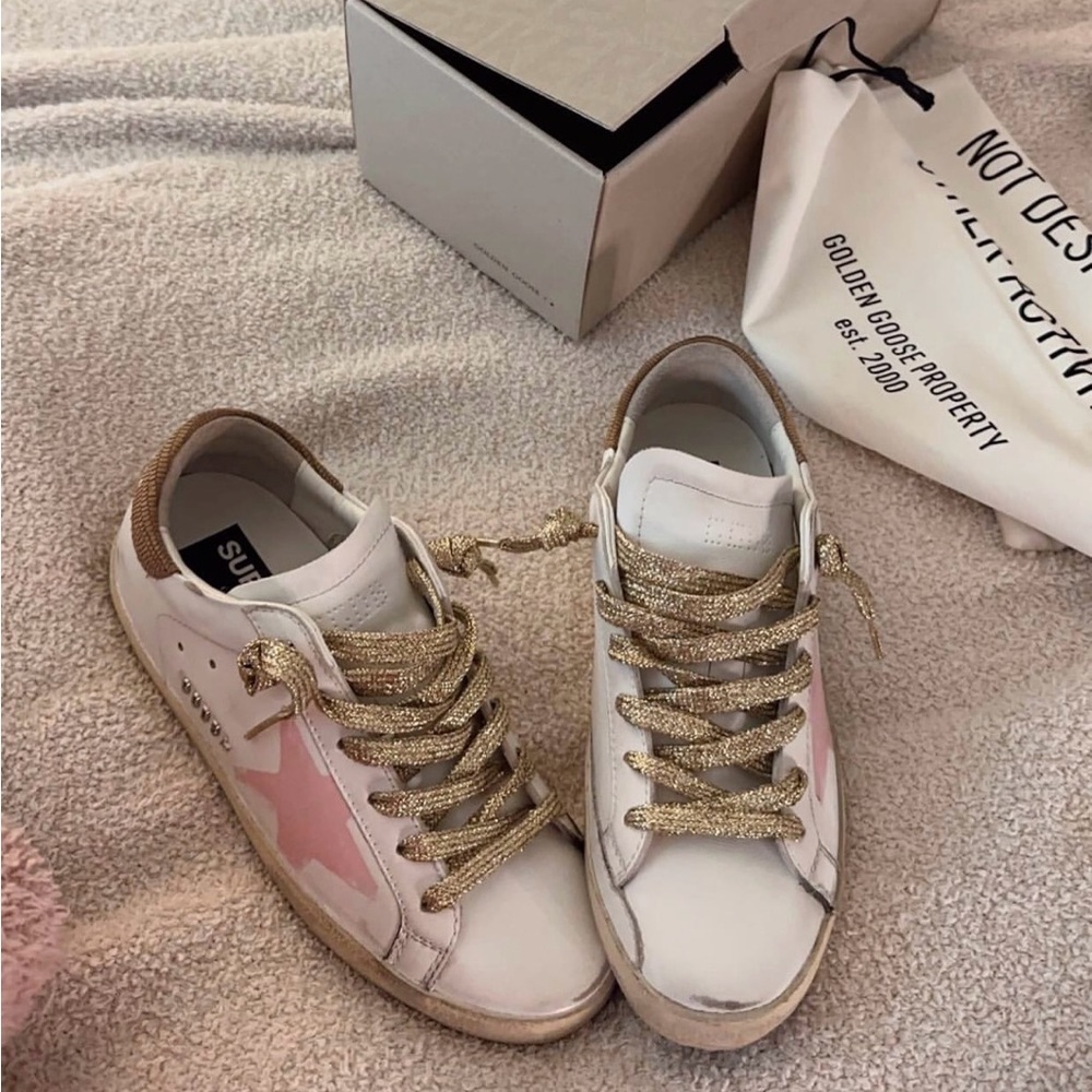 Golden Goose Women's White and Pink Star Sneakers
